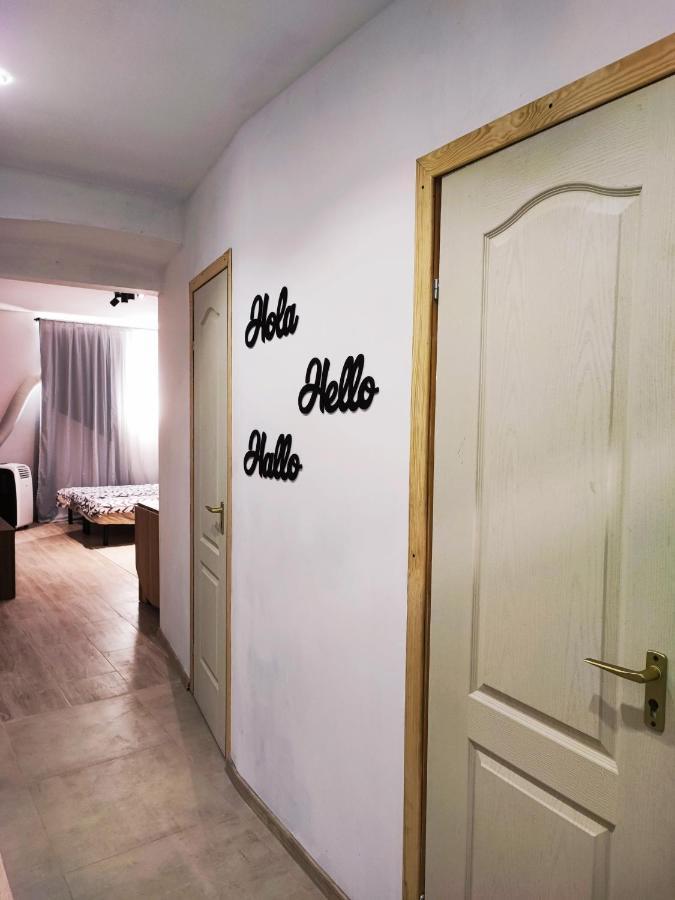 Appartement White Rose Studio Basement à Budapest Extérieur photo