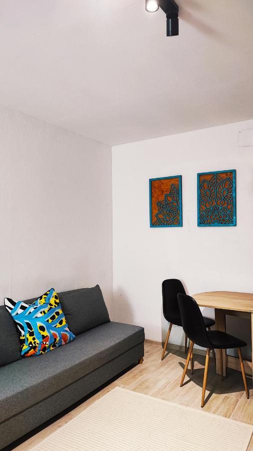 Appartement White Rose Studio Basement à Budapest Extérieur photo